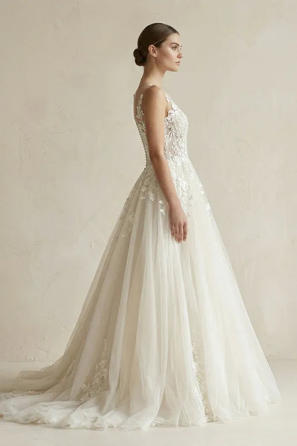 Vintage Modern Fashion Illusion Neckline Lace A-Line Brush Train Wedding Dress with Floral Appliqués