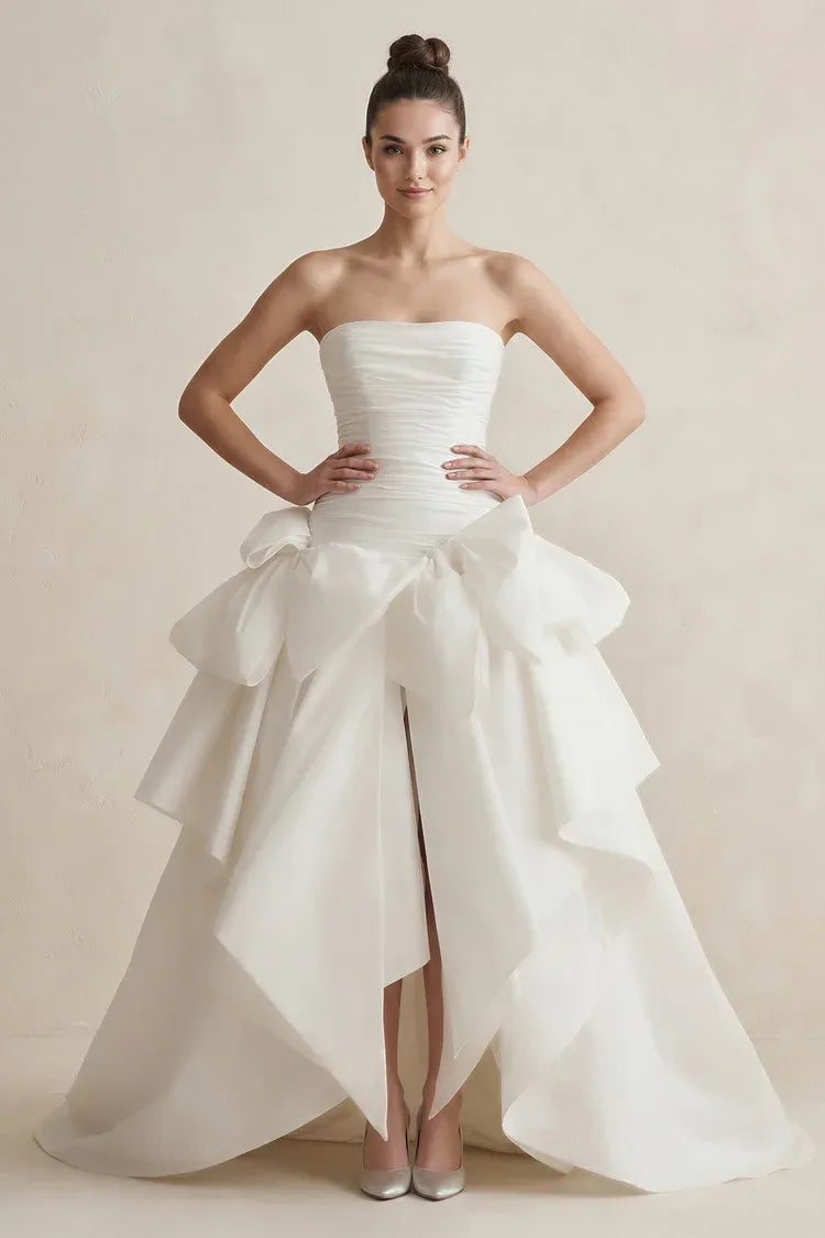 Vintage Modern Strapless Ruched Ball Gown Floor-Length Wedding Dress with Oversized Bow Detail