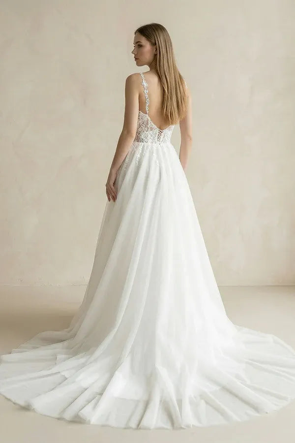 Vintage Modern Sweetheart Neckline Lace A-Line Brush Train Wedding Dress with Floral Straps