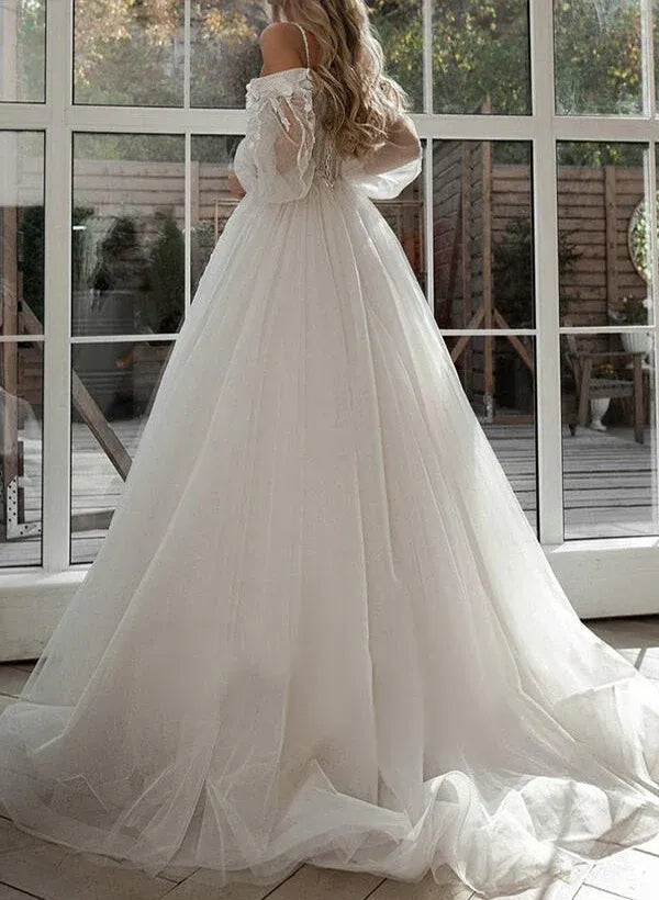 Vintage Romantic Off-the-Shoulder Puff Sleeve Lace A-Line Floor-Length Wedding Dress with Sweetheart Neckline