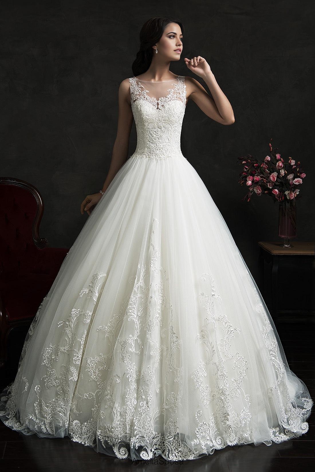Elegant Lace Ball Gown Princess Dress Custom Made Tulle Bridal Gown