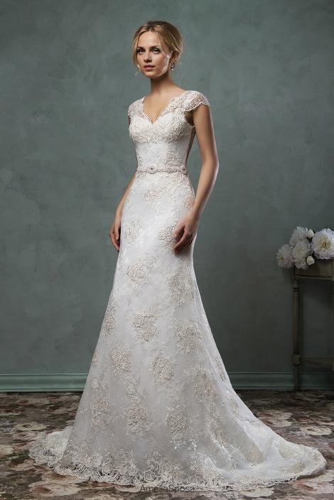 V-Neck Lace Bridal Gown Short Sleeve Custom Made Wedding Dress