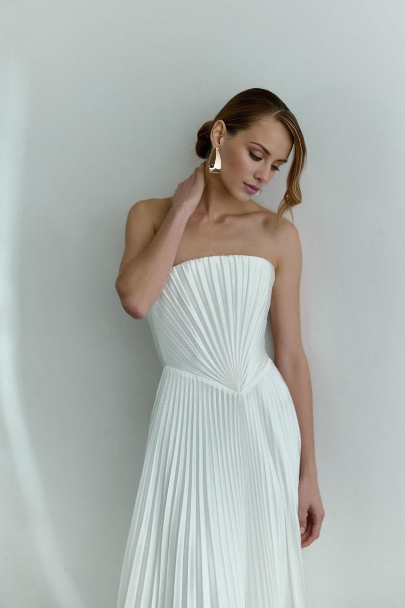 Pleated wedding dress Strapless satin wedding dress Modern A-line bridal gown with pleating Minimalist corset wedding dress