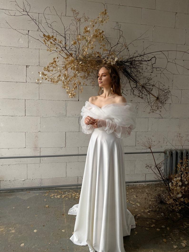 Off Shoulder Wedding Dress Air Wedding Dress Long Train Wedding Dress Romantic Wedding Dress Organza Wedding Dress