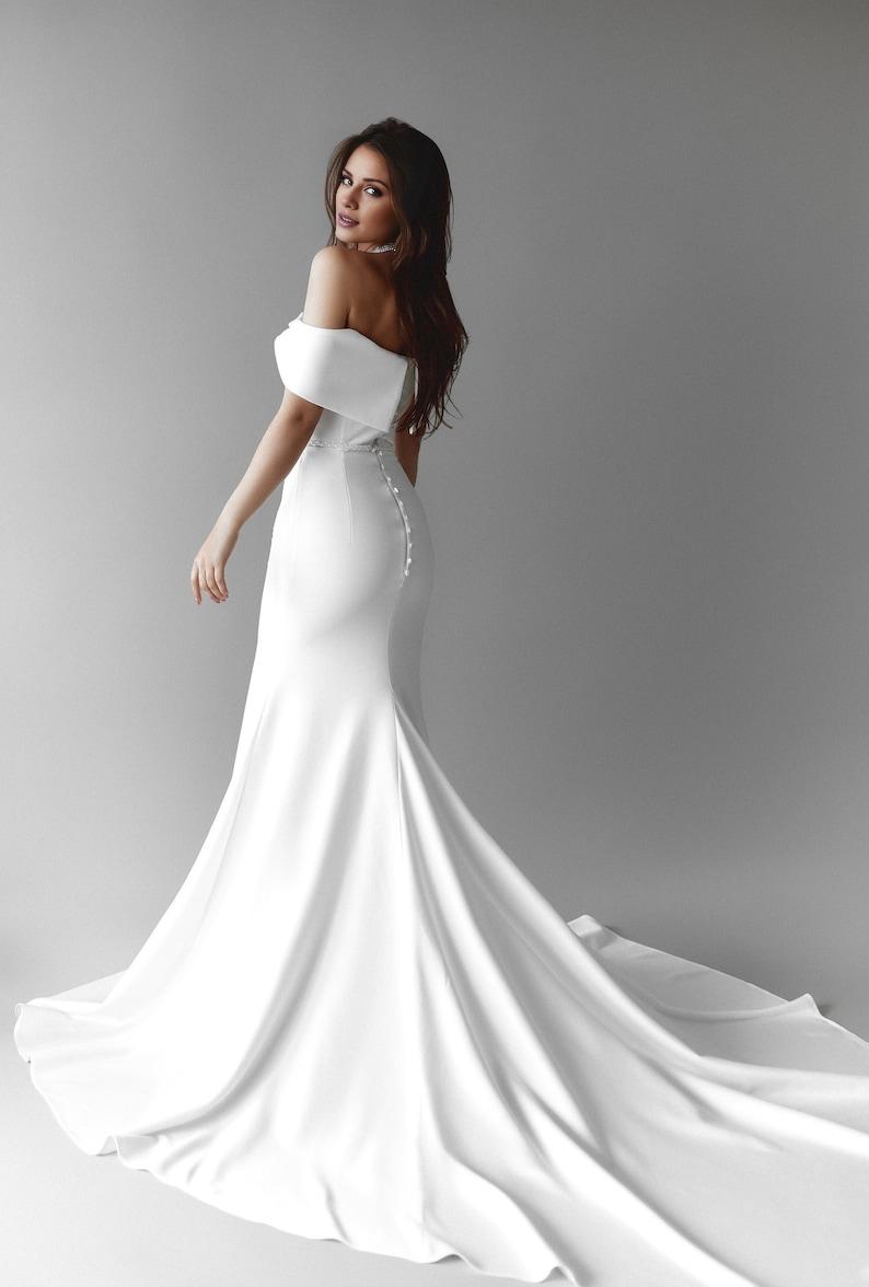 Stunning Trailing Strapless White Wedding Dress