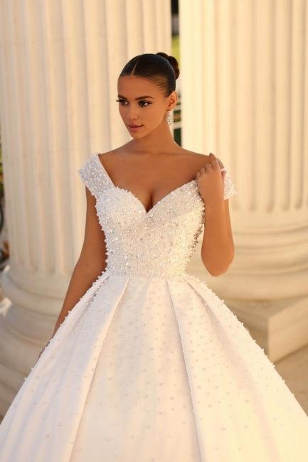 Beautiful Sweetheart Hat Sleeve Ball Dress Wedding Dress