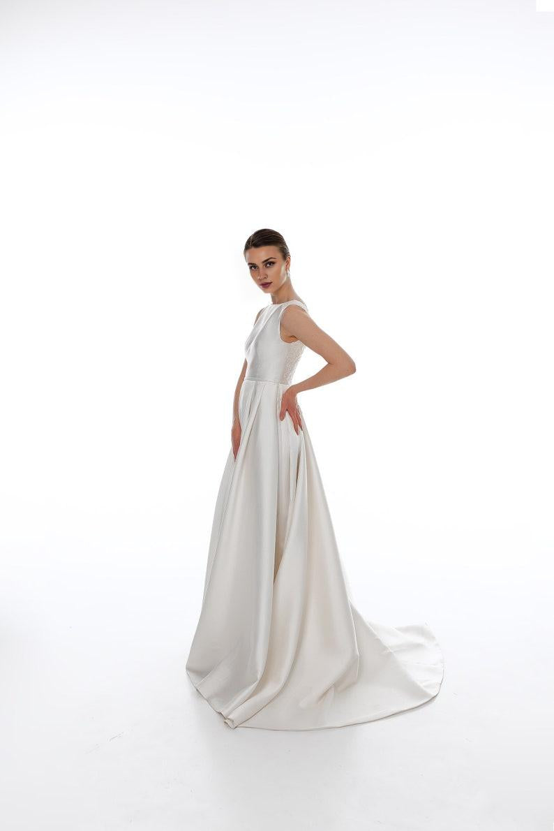 Elegant Satin Wedding Dress With Floral Lace Open Back Simple Wedding Dress A-line Modest Wedding Dress Ballgown Wedding Dress