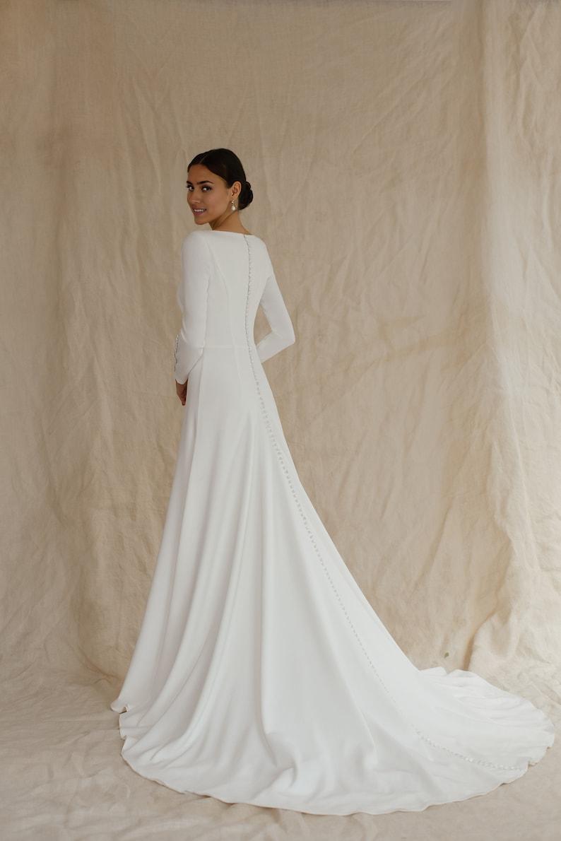 Long sleeve and high back crepe wedding dress Simple winter bridal gown reception dress modern wedding dress