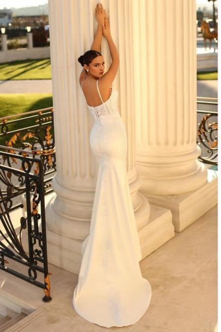 Unique spaghetti strap sleeveless mermaid wedding dress
