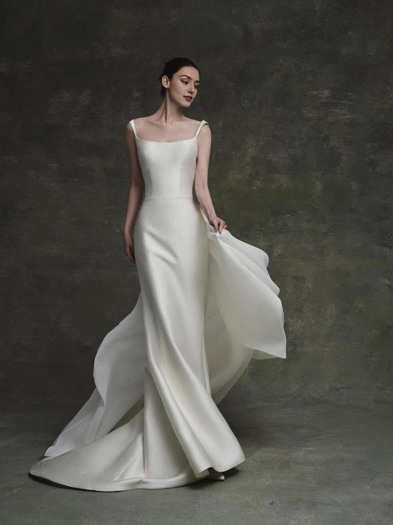 Simple and Elegant Satin Wedding Dress Evening Dress Party Dress