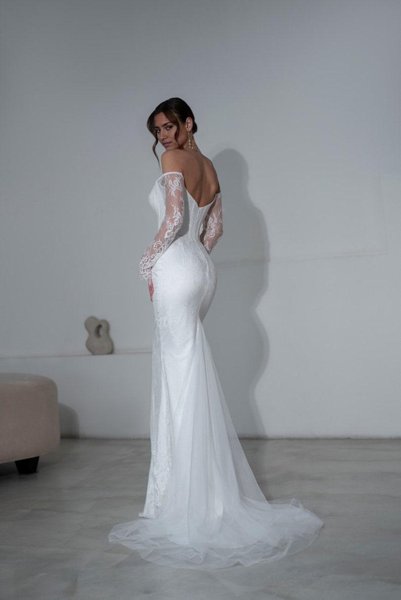 Lace Satin Mermaid Wedding Dress Gorgeous Fitted Bridal Gown Romantic Floral Lace Sleeves and Neckline Modern Wedding Dress