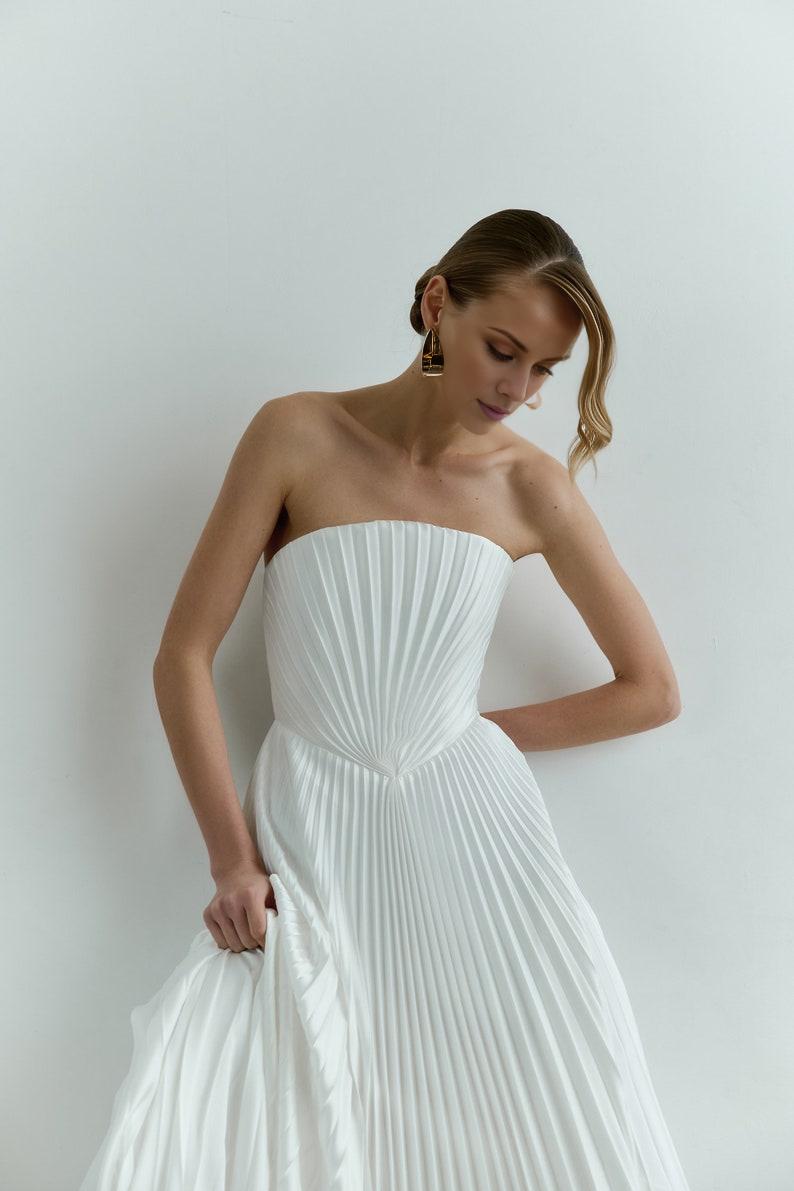 Pleated wedding dress Strapless satin wedding dress Modern A-line bridal gown with pleating Minimalist corset wedding dress