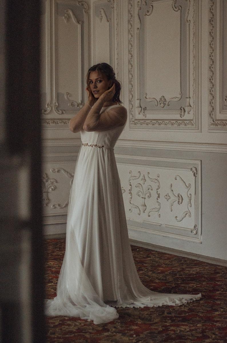 Floral Lace Wedding Gown White Wedding Dress Romantic Lace Bridal Dress Sweetheart Dress Off-the-shoulder wedding dress