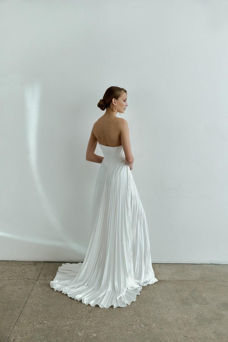 Pleated wedding dress Strapless satin wedding dress Modern A-line bridal gown with pleating Minimalist corset wedding dress