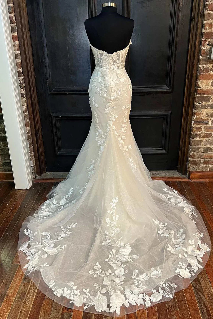 Floral Lace Strapless Mermaid Long Bridal Gown