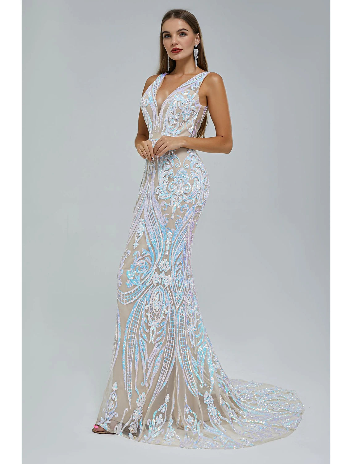 Mermaid / Trumpet Evening Gown Elegant Dress Engagement Court Train Sleeveless V Neck Sequined with Sequin