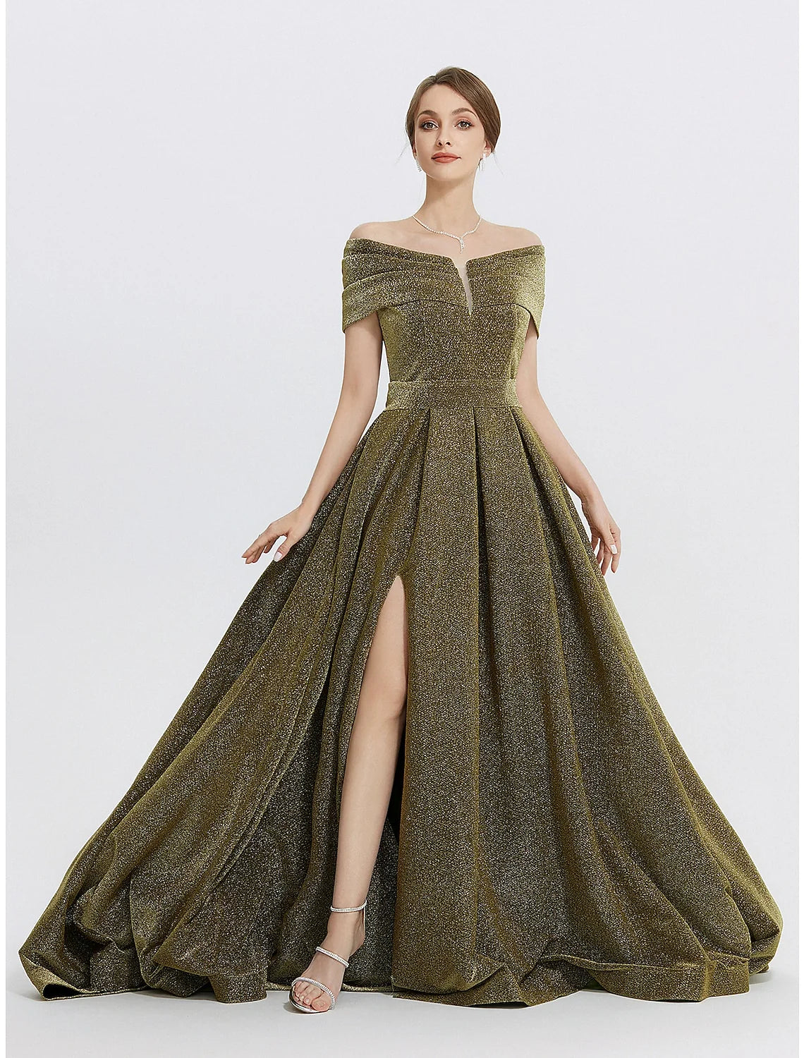 DingjiA-Line Evening Gown Elegant Dress Formal Sweep / Brush Train Sleeveless Sweetheart Charmeuse with Glitter Slit