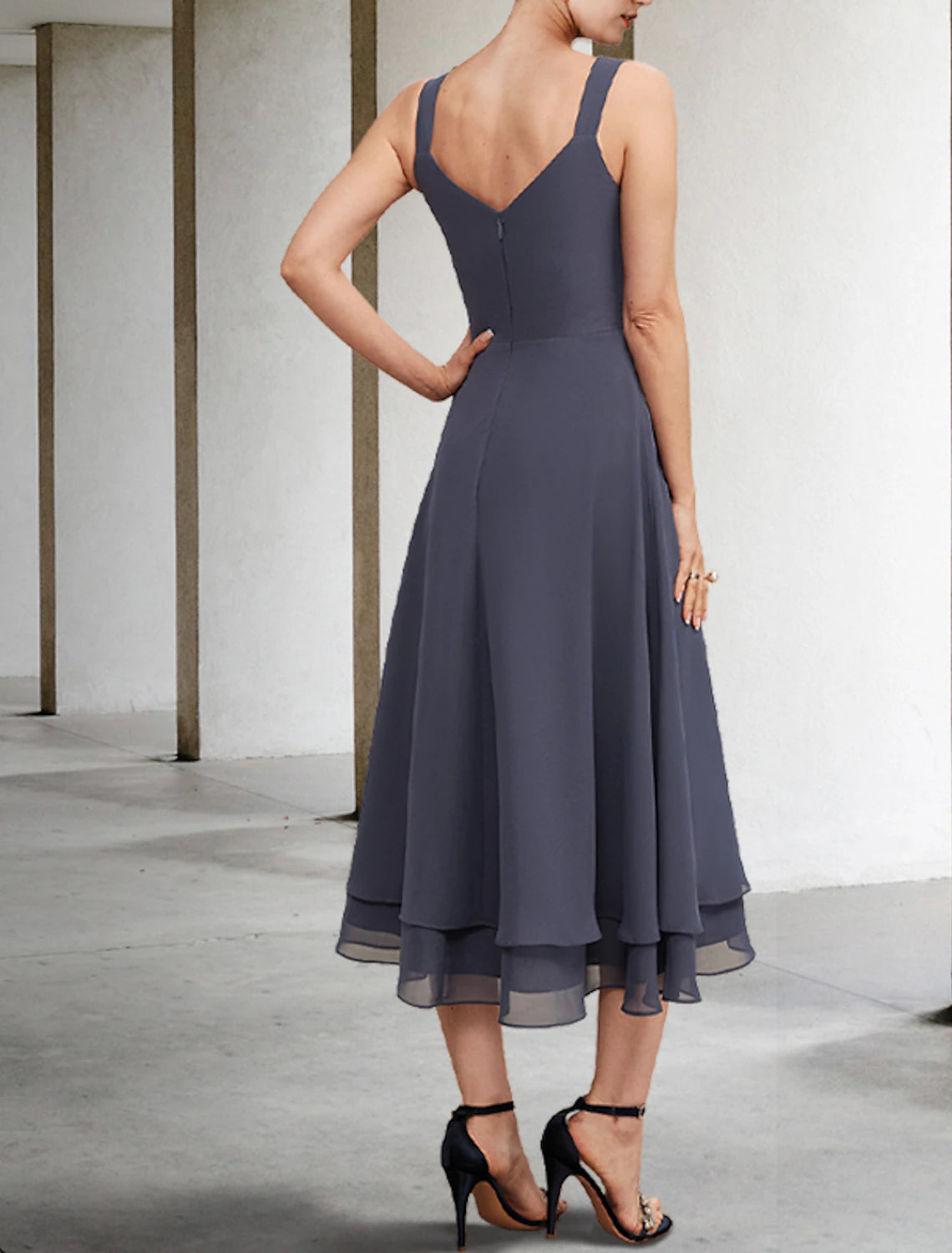 A-Line Mother of the Bride Dress Elegant V Neck Tea Length Chiffon Lace Sleeveless Jacket Dresses with Tier Solid Color