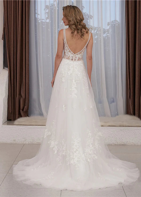 Lace Appliques Sleeveless Beach Wedding Gowns with V-Neckline