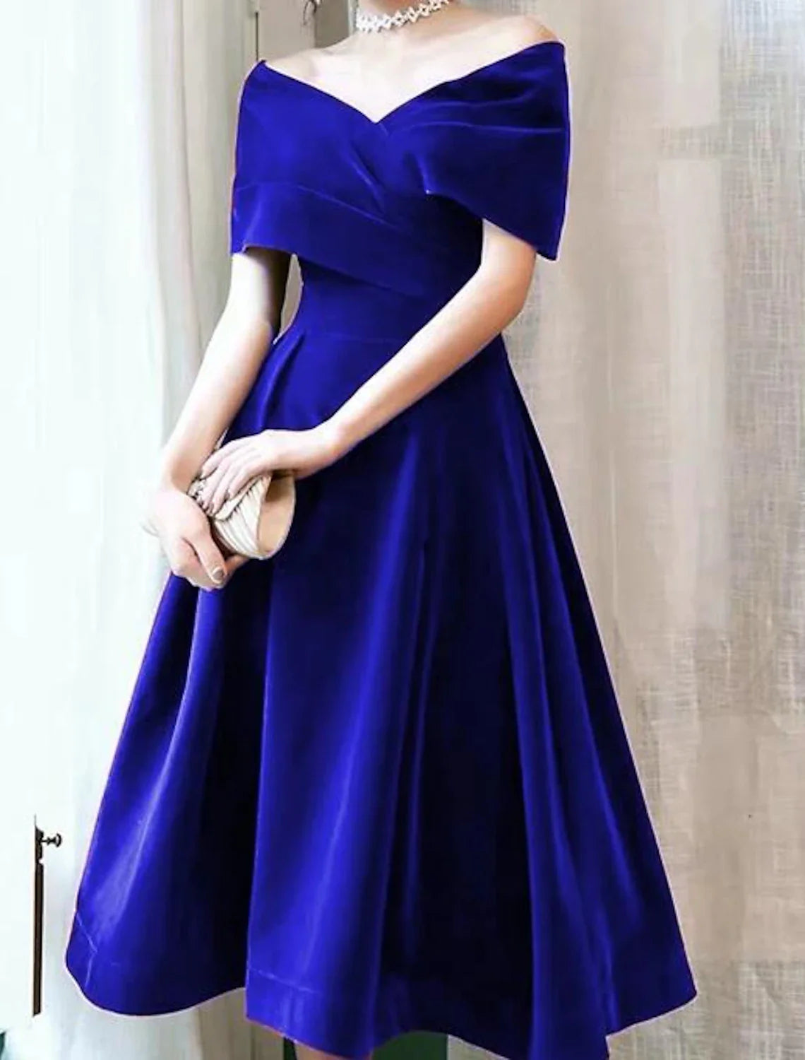 DingjiA-Line Cocktail Dresses 1950s Dress Fall Wedding Guest Dress Knee Length Short Sleeve Off Shoulder Velvet with Pleats Pure Color