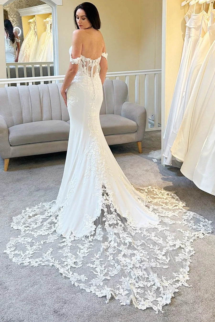 Off-the-Shoulder Scalloped Lace Mermaid Long Wedding Dress