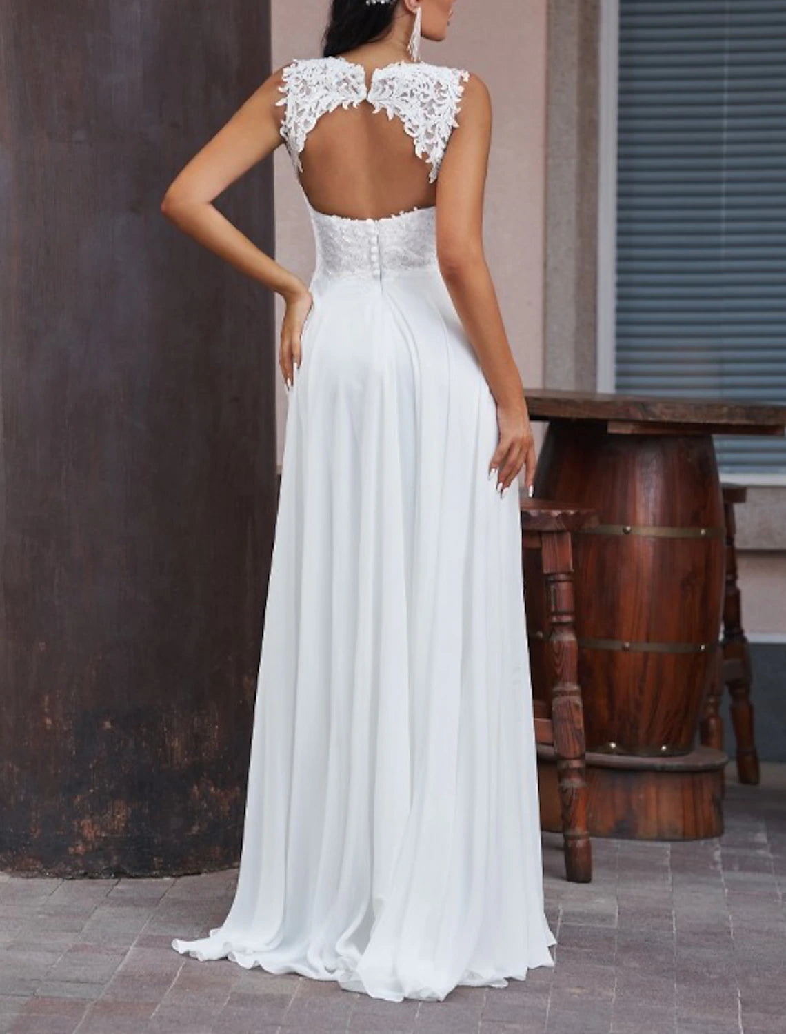 Open Back Wedding Dresses A-Line V Neck Sleeveless Floor Length Chiffon Bridal Gowns With Appliques