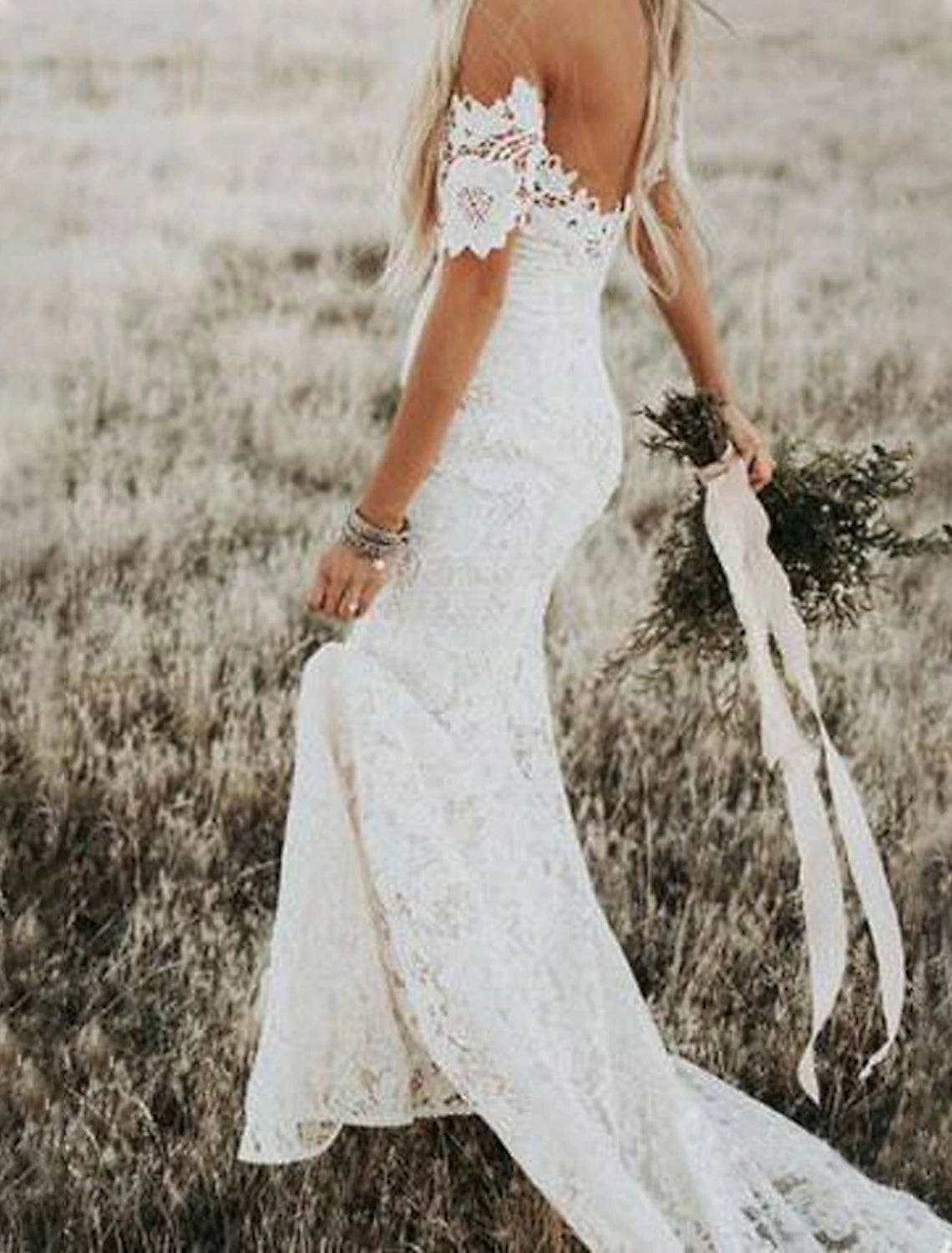 Beach Boho Wedding Dresses Mermaid / Trumpet Off Shoulder Cap Sleeve Chapel Train Lace Bridal Gowns With Appliques Solid Color 2023 Summer Wedding Party