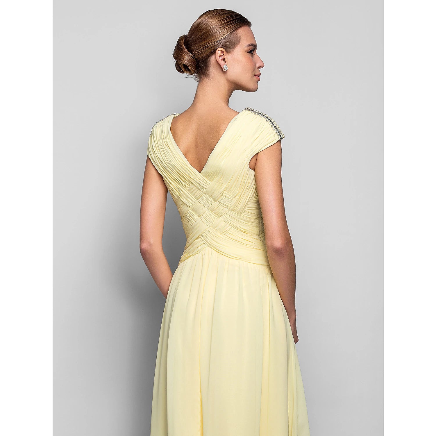 Sheath / Column Elegant Prom Formal Evening Military Ball Dress V Neck Short Sleeve Floor Length Chiffon with Criss Cross Crystals