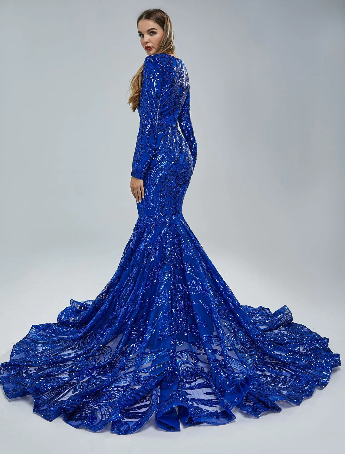 Mermaid / Trumpet Evening Gown Elegant Dress Formal Evening Wedding Party Chapel Train Long Sleeve Jewel Neck African American Sequined with Sequin