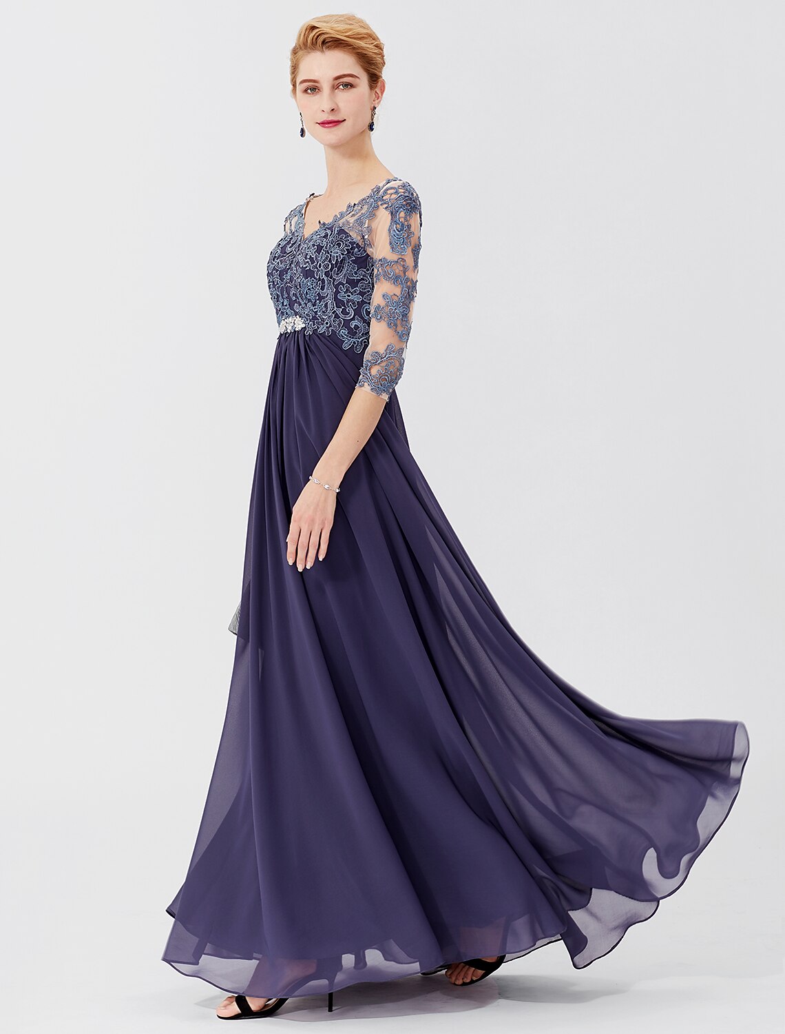 Ball Gown A-Line Mother of the Bride Dress Formal Plus Size Elegant V Neck Floor Length Chiffon Sheer Lace 3/4 Length Sleeve with Crystals Appliques