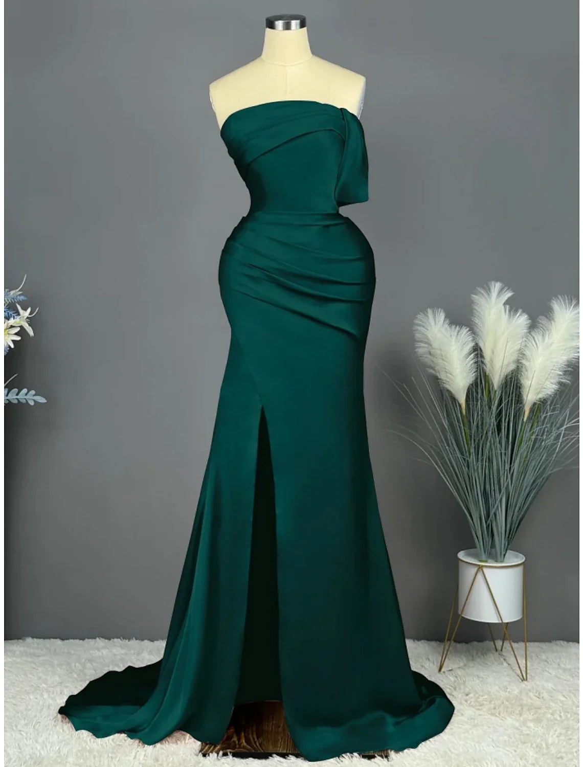 DingjiA-Line Evening Gown Elegant Dress Formal Sweep / Brush Train Sleeveless Strapless Satin with Pleats Ruched Slit