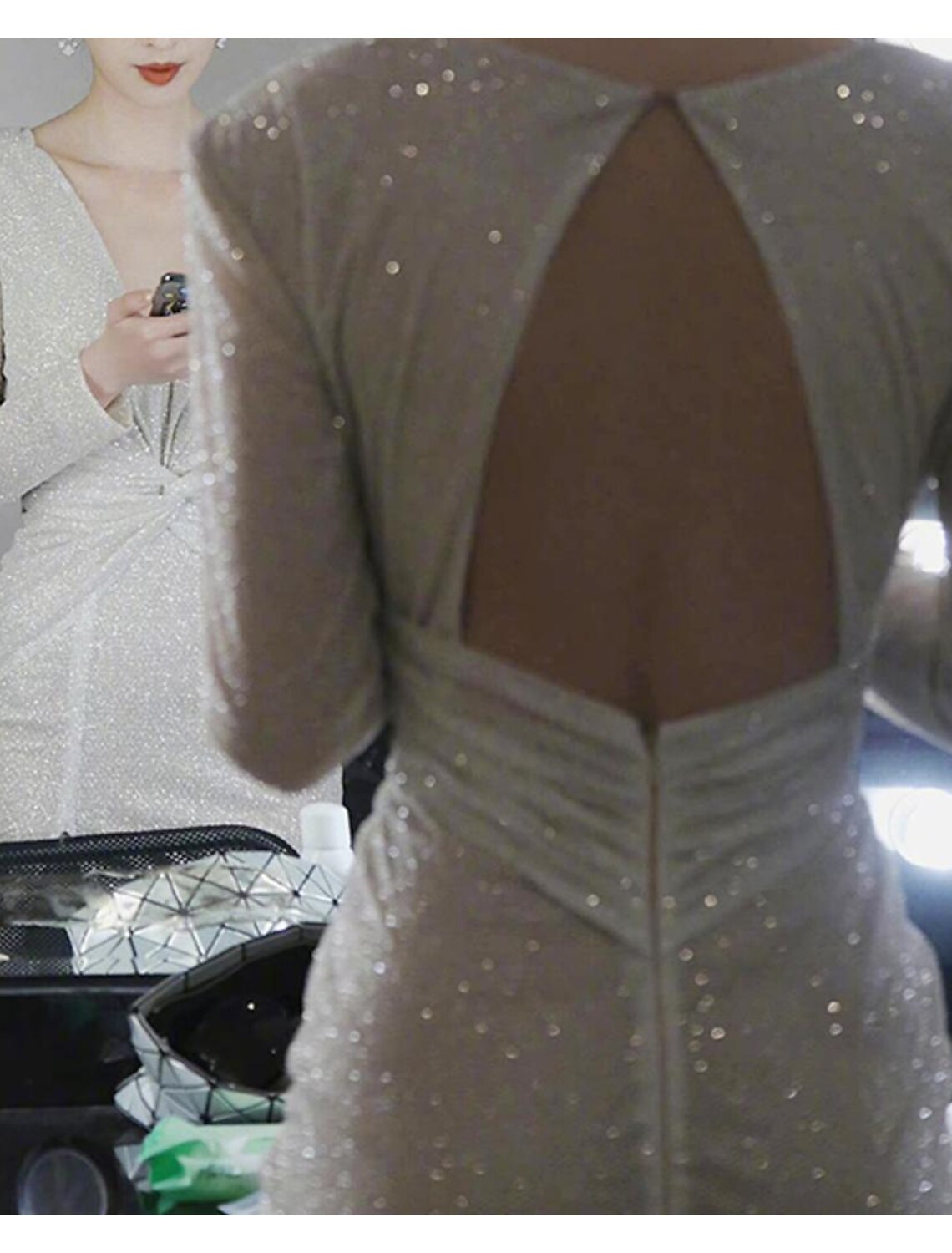 Sheath / Column Homecoming Dresses Sparkle & Shine Dress Party Wear Wedding Party Tea Length Long Sleeve V Neck Sequined with Sequin Slit