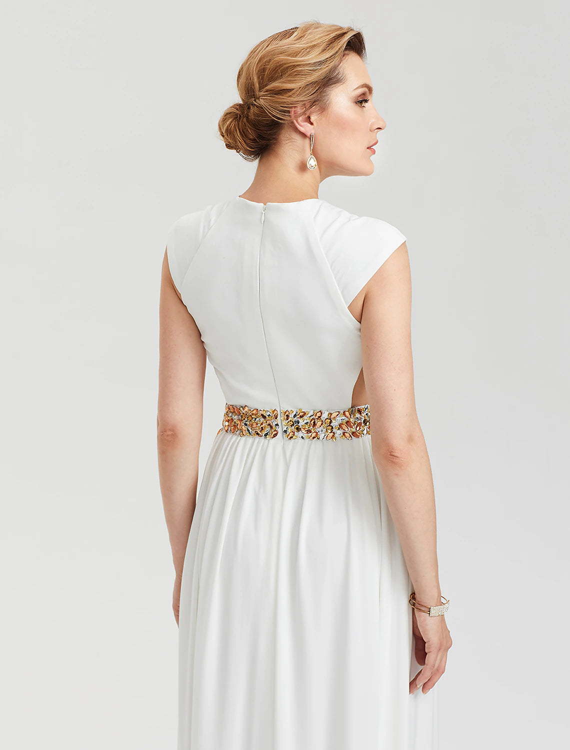 Sheath / Column Celebrity Style Cut Out Formal Evening Dress Crew Neck Short Sleeve Asymmetrical Jersey with Beading