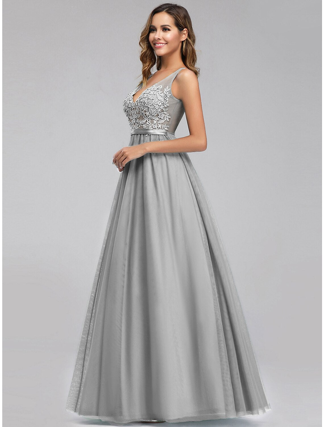 A-Line Empire Holiday Prom Dress V Neck V Back Sleeveless Floor Length Chiffon with Appliques