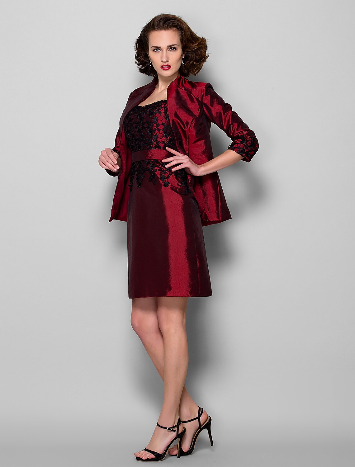 Sheath / Column Mother of the Bride Dress Wrap Included Scoop Neck Knee Length Taffeta 3/4 Length Sleeve with Lace Sash / Ribbon
