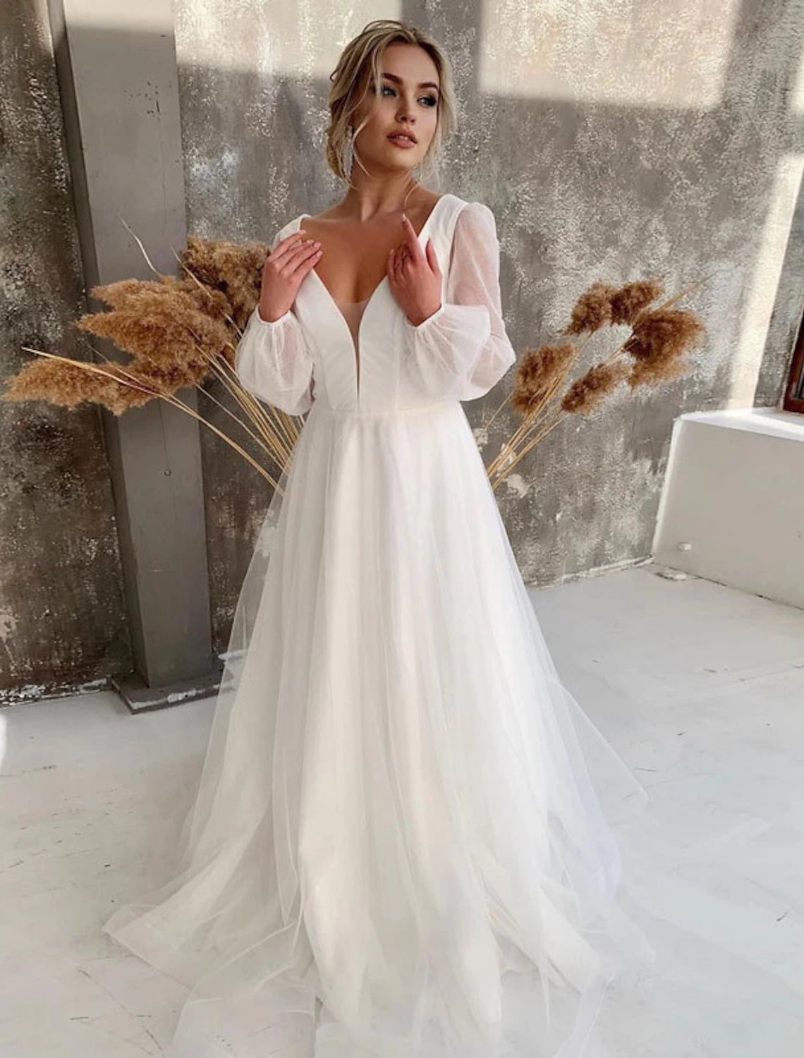Reception Casual Fall Wedding Dresses A-Line V Neck Long Sleeve Floor Length Tulle Bridal Gowns With Solid Color 2023 Summer Wedding Party