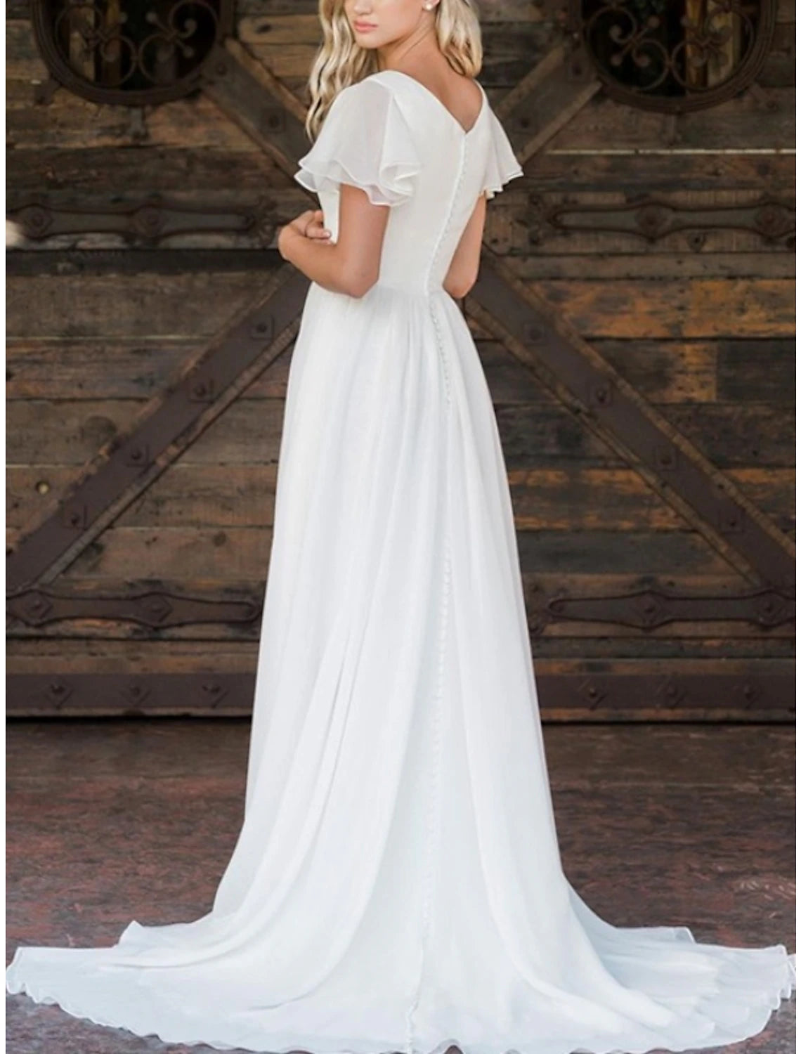 Reception Casual Wedding Dresses Sheath / Column V Neck Short Sleeve Court Train Chiffon Bridal Gowns With Pleats