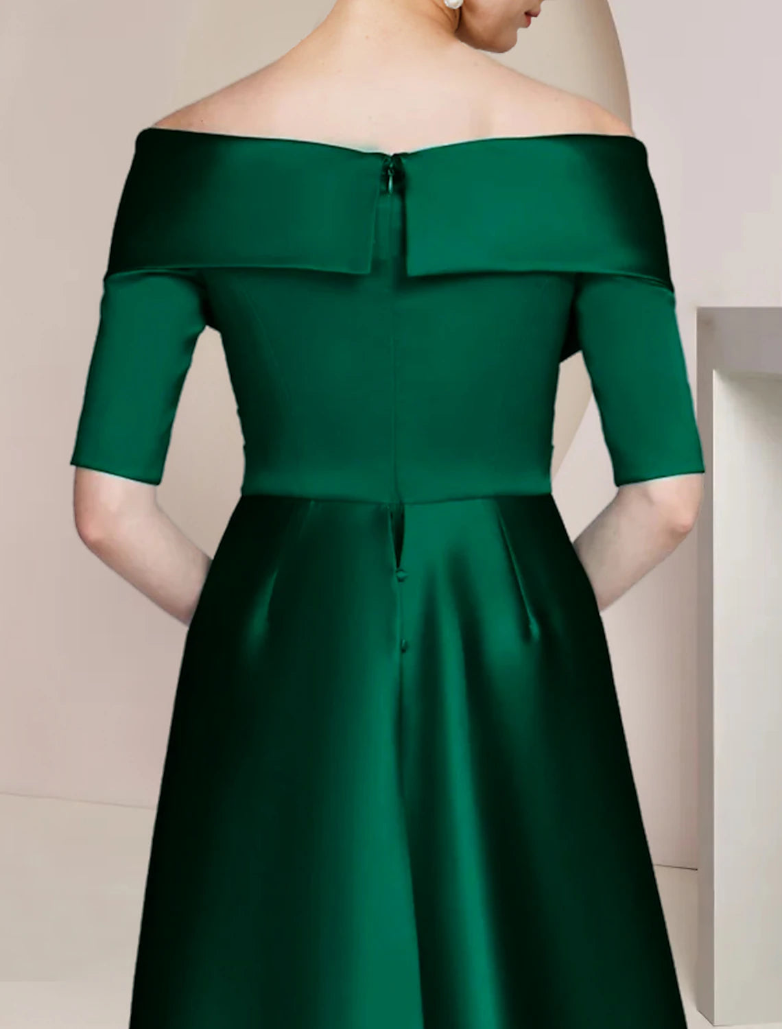 Sheath / Column Mother of the Bride Dress Formal Wedding Guest Elegant Party Off Shoulder Floor Length Satin Half Sleeve with Ruching