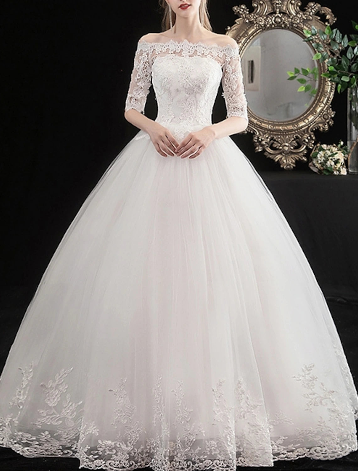 Engagement Formal Wedding Dresses Ball Gown Off Shoulder Half Sleeve Floor Length Lace Bridal Gowns With Lace Insert Embroidery