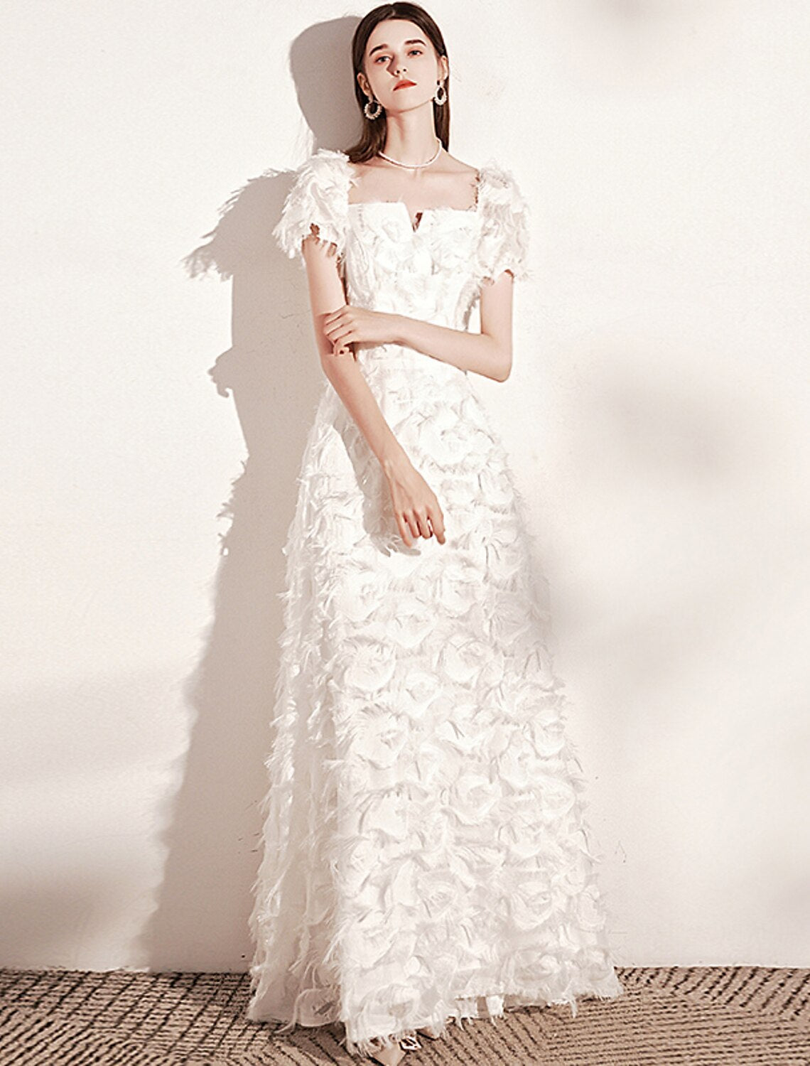 A-Line Evening Gown Minimalist Dress Wedding Guest Formal Evening Floor Length Short Sleeve Scoop Neck Nylon with Feather Pure Color