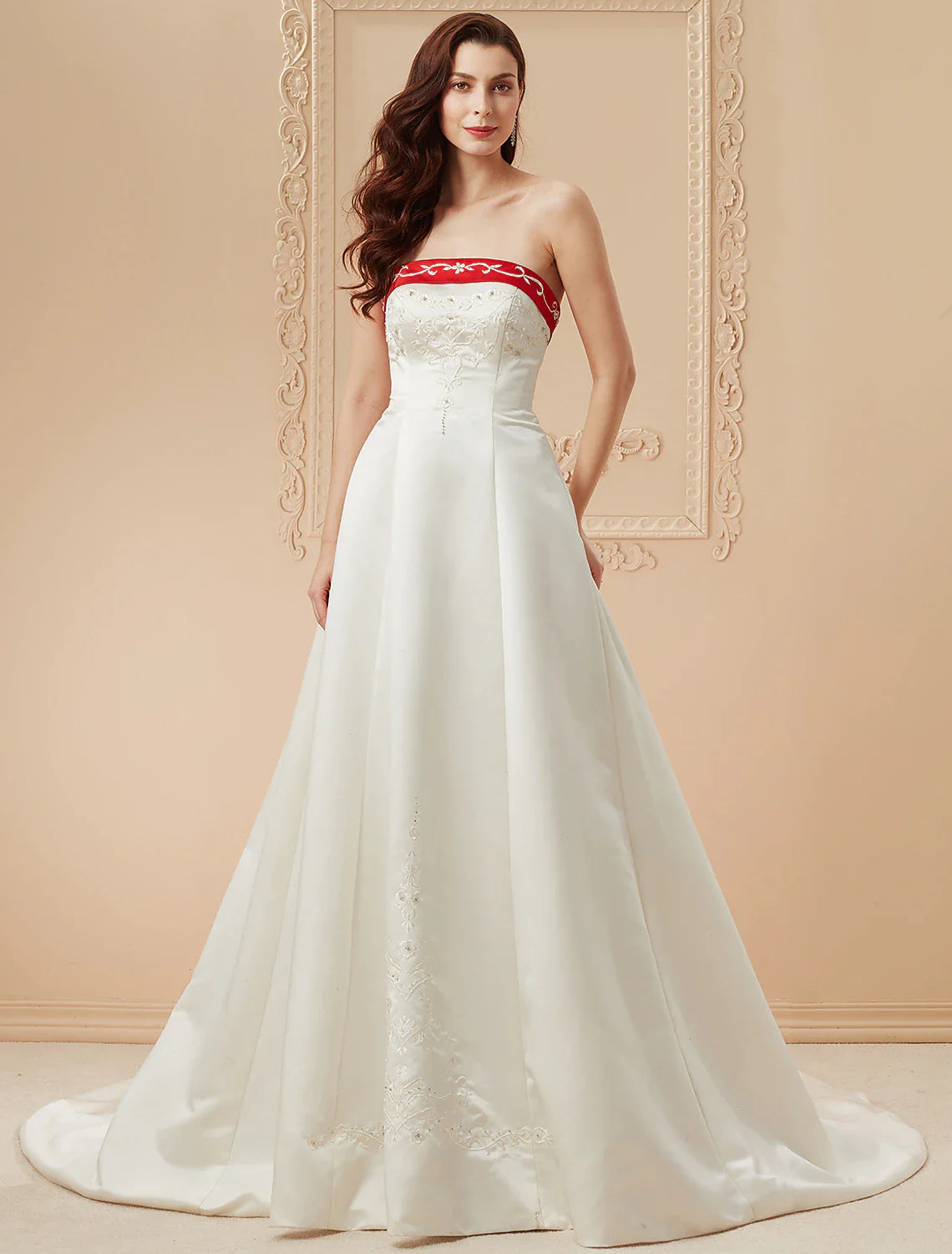 DingjiOpen Back Wedding Dresses Sweep / Brush Train Ball Gown Strapless Strapless Satin With Embroidery Appliques