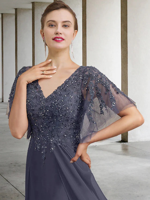 A-Line Plus Size Curve Mother of the Bride Dress Elegant V Neck Floor Length Chiffon Lace Short Sleeve with Beading Sequin Appliques