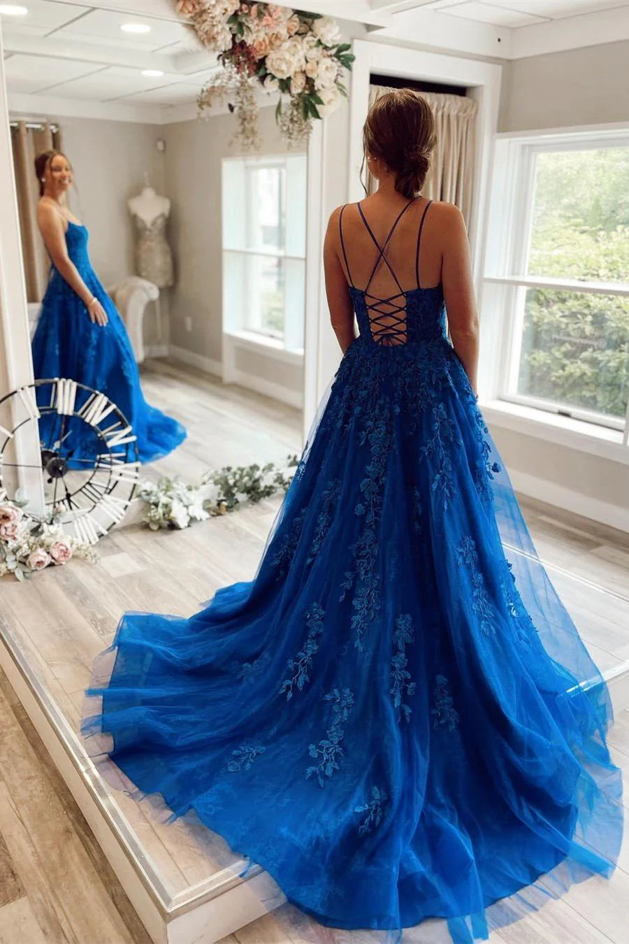 Blue Appliques A-line Long Formal Dress