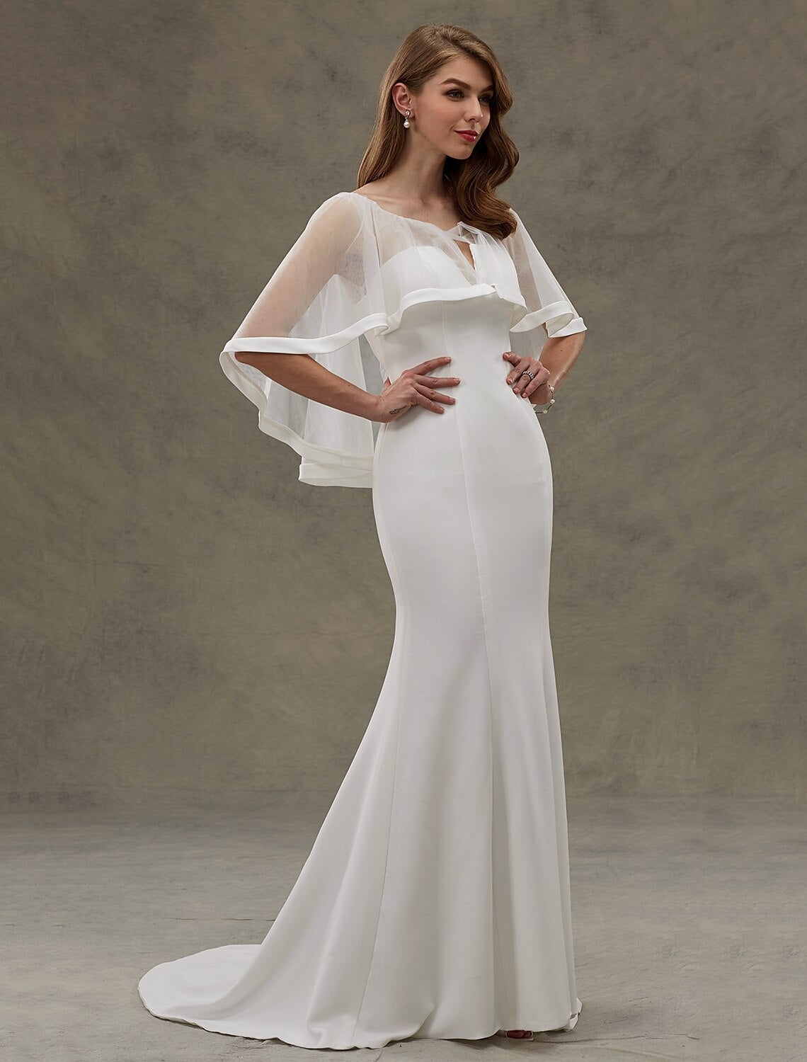 Beach Wedding Dresses Mermaid / Trumpet Scoop Neck Half Sleeve Sweep / Brush Train Chiffon Bridal Gowns With Tiered