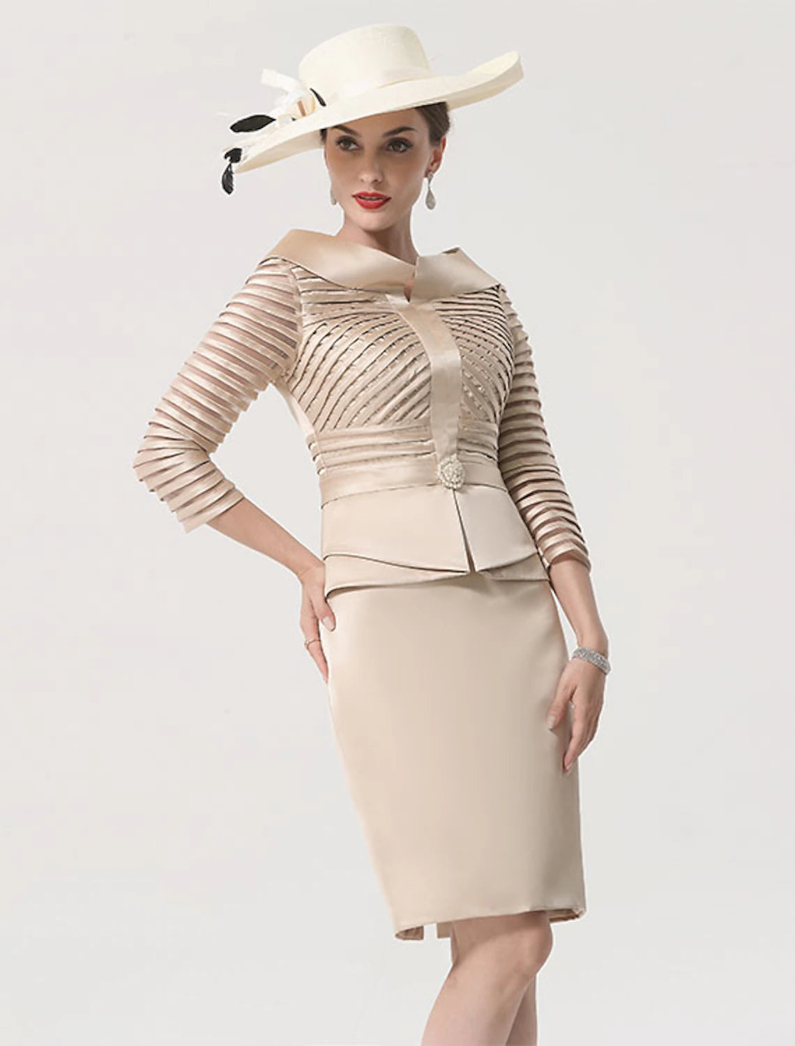 Sheath / Column Mother of the Bride Dress Vintage Plus Size Elegant Bateau Neck Knee Length Satin 3/4 Length Sleeve with Sash / Ribbon Crystals
