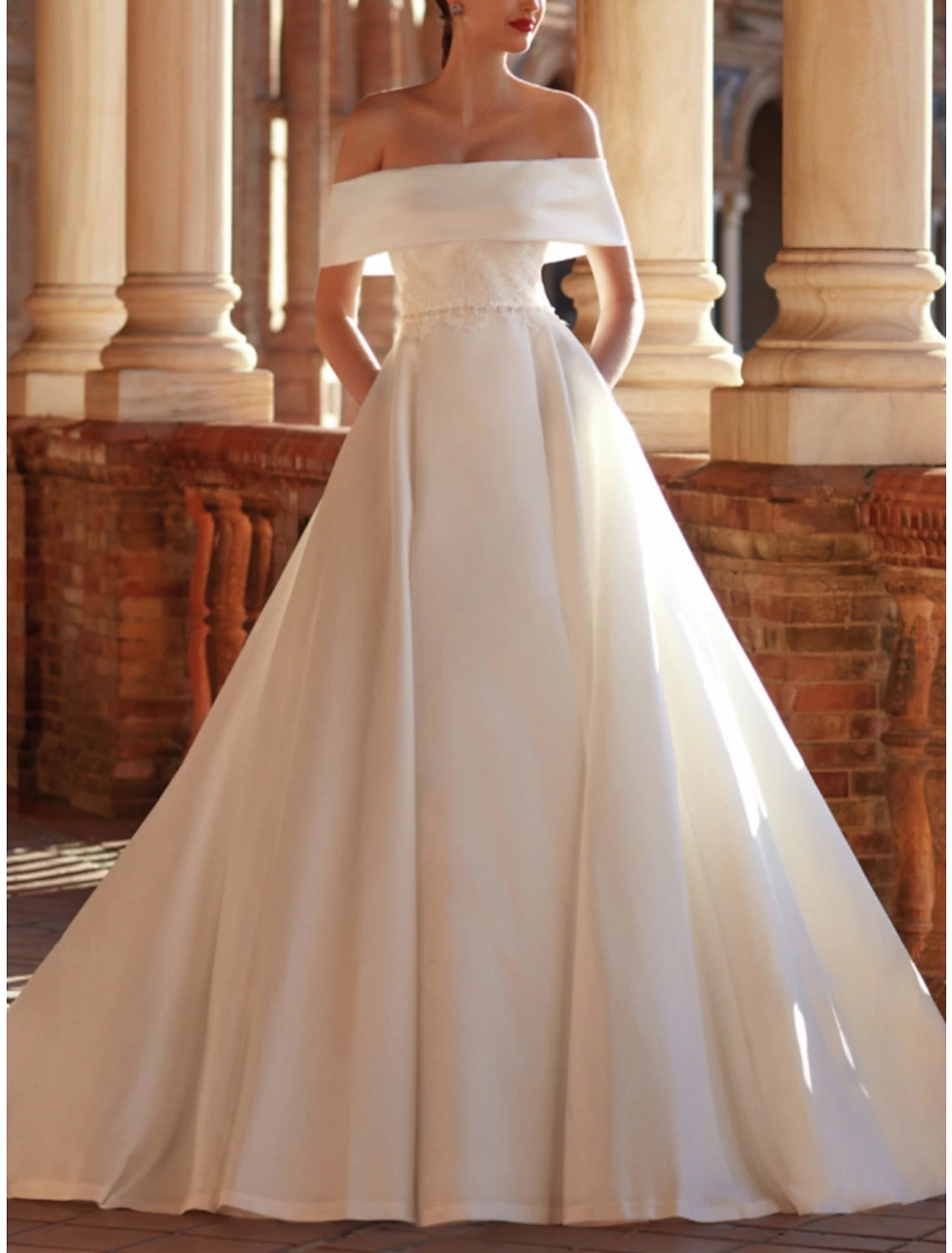 Formal Wedding Dresses A-Line Off Shoulder Short Sleeve Court Train Satin Bridal Gowns With Pleats Solid Color