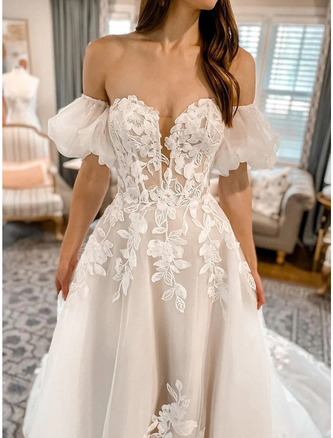 Beach Formal Wedding Dresses Sheath / Column Off Shoulder Short Sleeve Court Train Lace Bridal Gowns With Pleats Solid Color