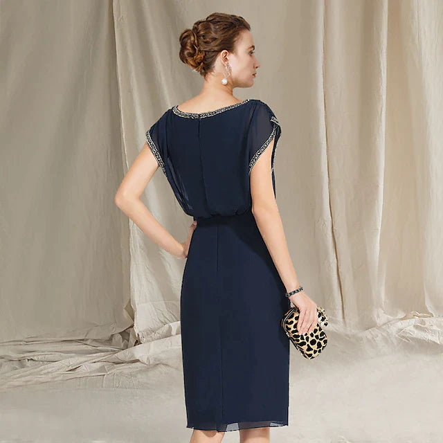 Sheath / Column Mother of the Bride Dress Plus Size Elegant Jewel Neck Knee Length Chiffon Cap Sleeve with Beading