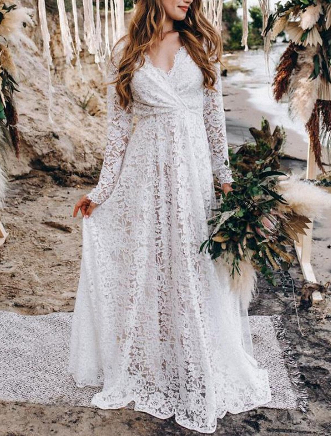 Beach Wedding Dresses A-Line V Neck Long Sleeve Floor Length Lace Bridal Gowns With Embroidery