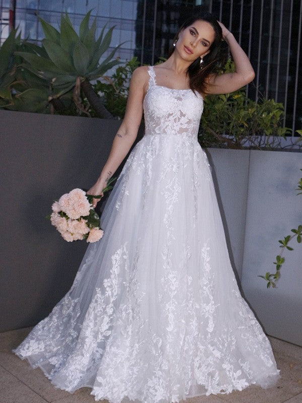 A-Line/Princess Lace Applique Square Sleeveless Sweep/Brush Train Wedding Dresses